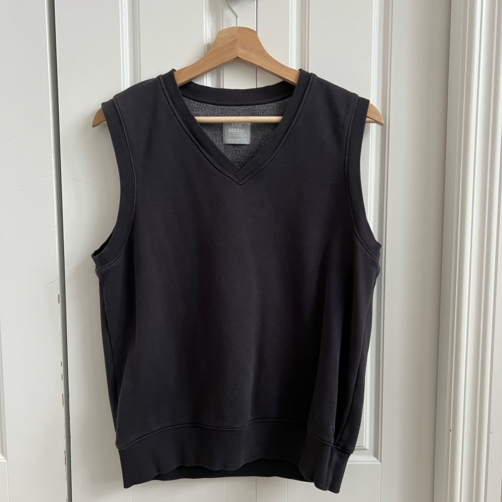 TNA Aritzia Cozy AF Fleece Sweater Vest